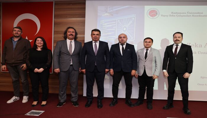 Kastamonu İl Milli Eğitim Müdürlüğü'nde Yapay Zekâ Araçlarının Kullanımı Semineri Gerçekleştirildi
