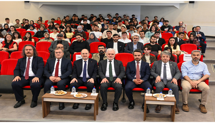 BTK Başkanı Ömer Abdullah Karagözoğlu Kastamonu Üniversitesinde